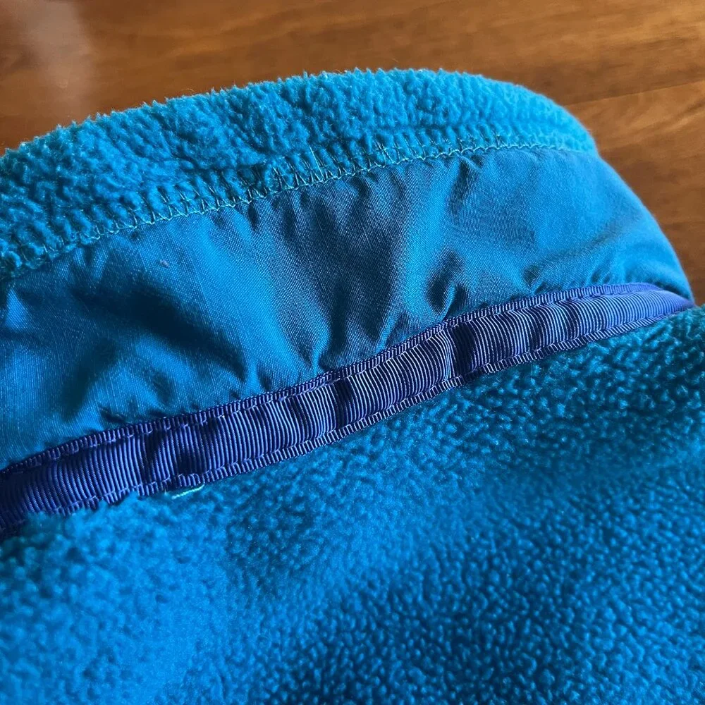 Patagonia vintage Made in the USA blue fleece 5